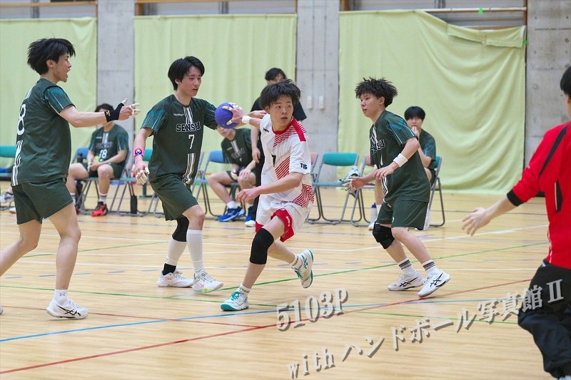 45A_3798_R.jpg