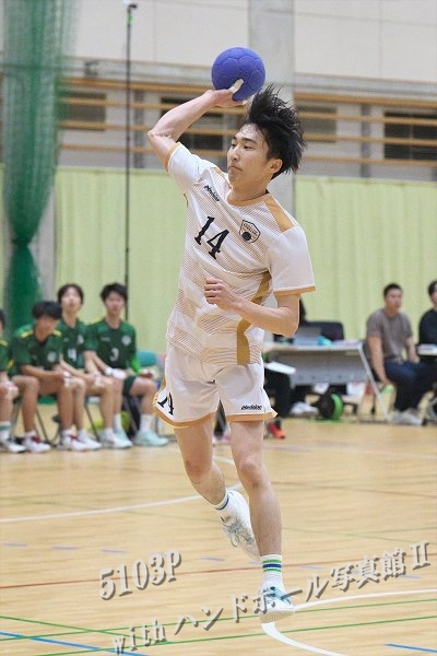45A_7091_R.jpg