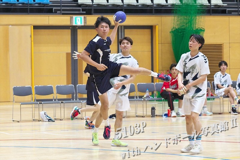 45A_9403_R.jpg