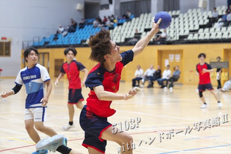 45A_2272_R.jpg
