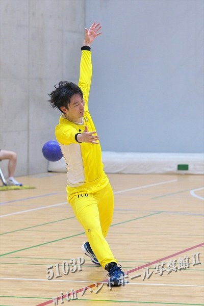 IRE_5101_R.jpg